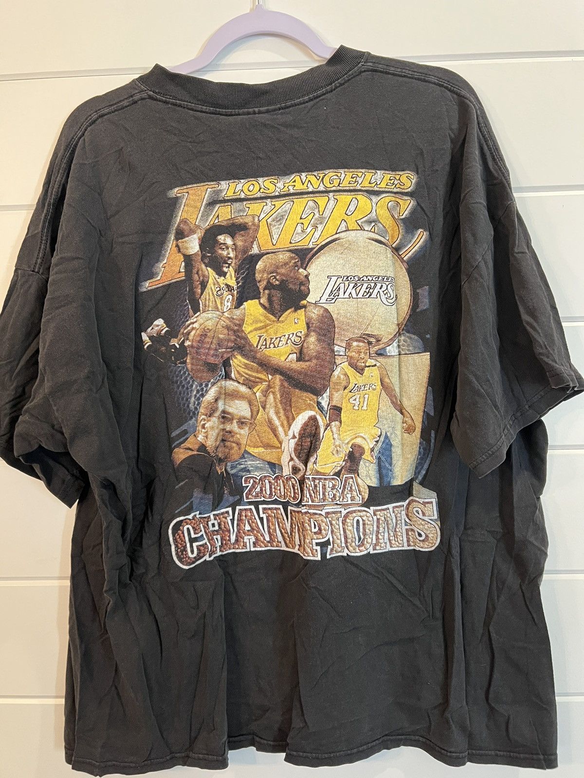 Gildan × NBA Rare 2000 LA Lakers NBA Champions T-Shirt Size US XXL / EU 58 / 5 - 2 Thumbnail