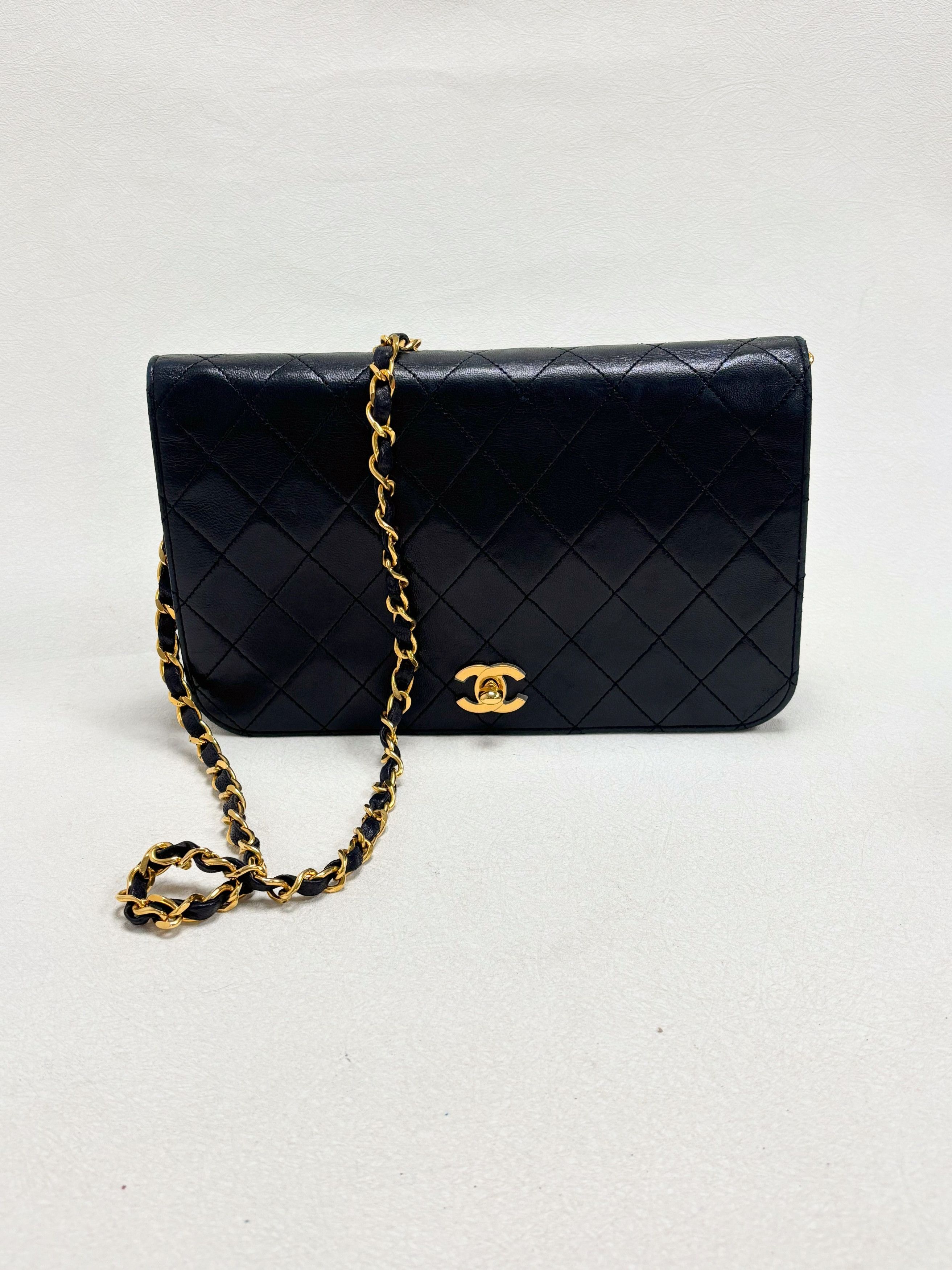 Chanel Sac Classic Full Flap Size ONE SIZE - 1 Thumbnail