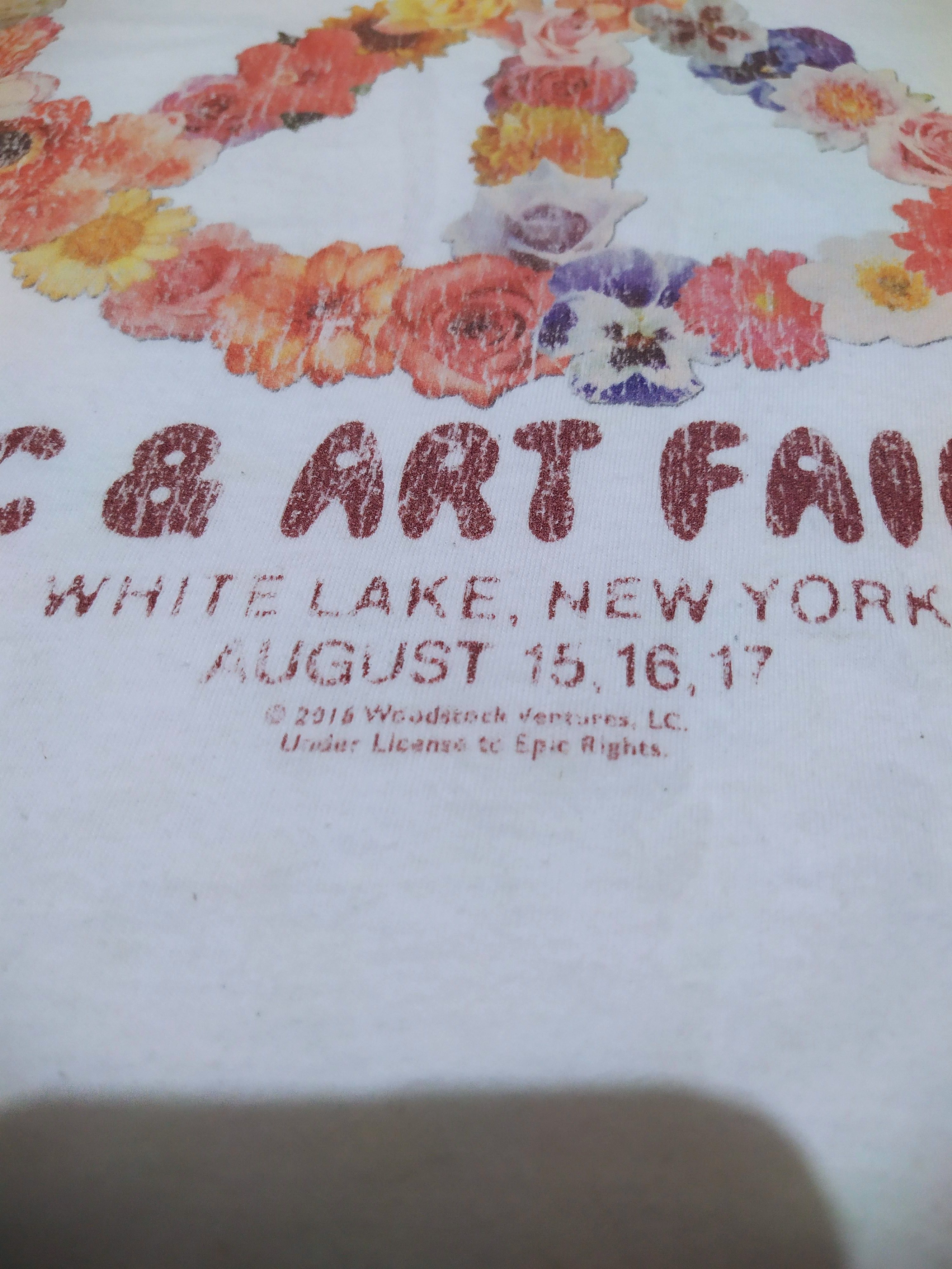 Vintage VINTAGE 2016 Woodstock Music Festival Peace Flower T-Shirt Size US XL / EU 56 / 4 - 3 Thumbnail