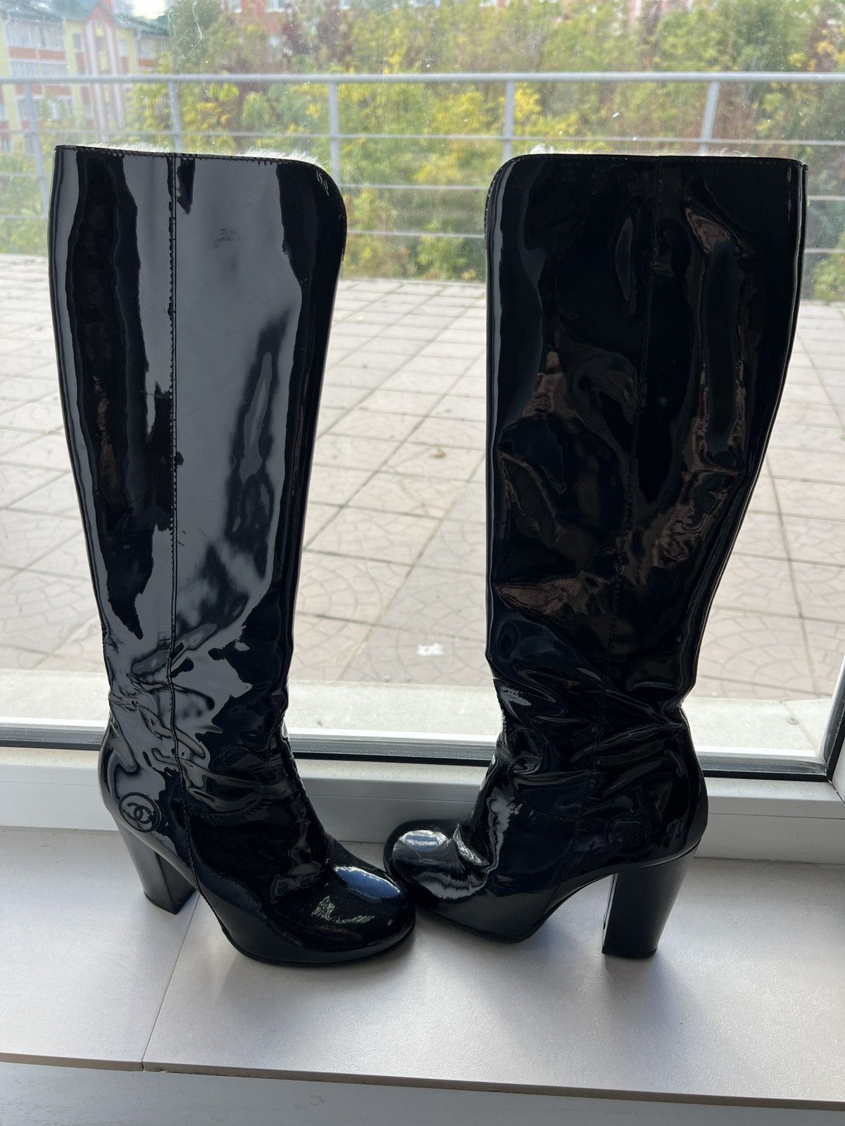 Chanel × Designer × Vintage Vintage Chanel lacquered women’s Black Shoes Size US 6 / IT 36 - 2 Thumbnail