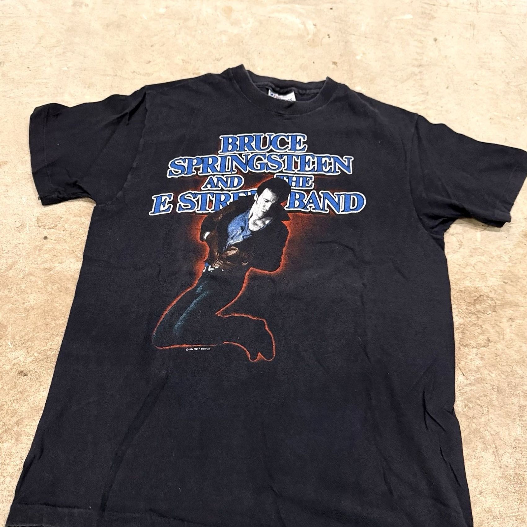 Hanes VINTAGE Bruce Springsteen Born In The USA Tour 84-85 SMALL T-Shirt Mens Black Cotton 80s Band Shirt Size ONE SIZE - 4 Thumbnail