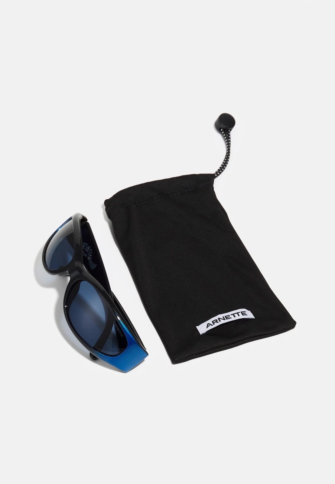 Arnette Arnette Catfish 4302-2818/80 Ombre Black Blue Sunglasses Size ONE SIZE - 4 Thumbnail