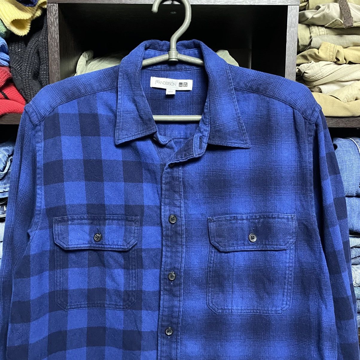 JW Anderson × Uniqlo Luxury Uniqlo x JWanderson small logo y2k designer shirt Size US S / EU 44-46 / 1 - 2 Thumbnail