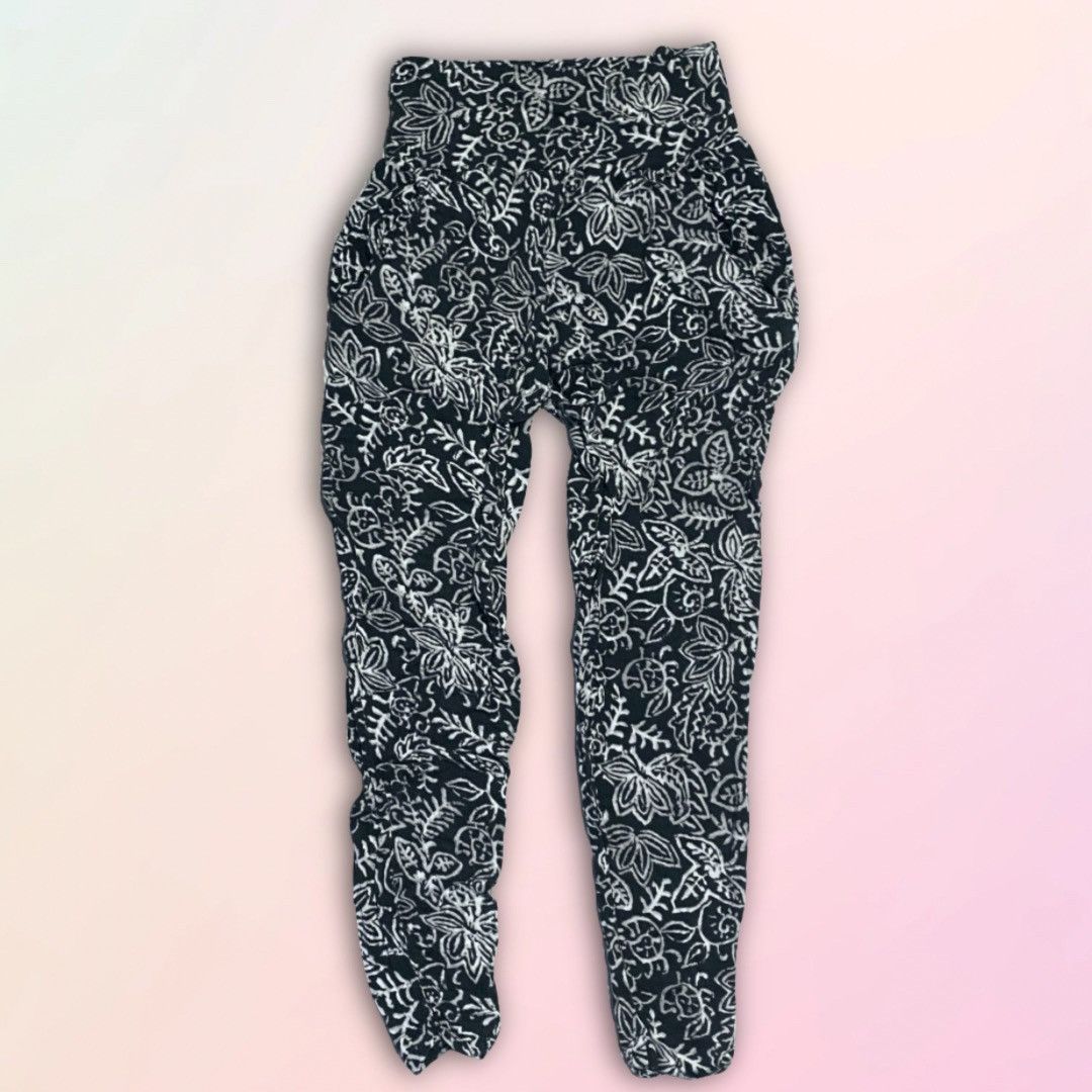 Other Tokyo Darling, Retro, Floral, Harem Style, Lounge Pants Size 28" / US 6 / IT 42 - 11 Thumbnail