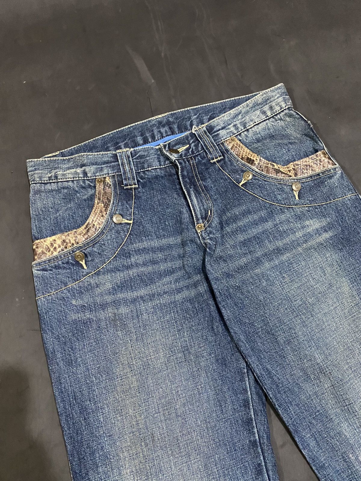 14th Addiction × KMRii × Yasuyuki Ishii 💸BINDINGOFFER💸Takaiq Denim Flared Pyhton Skin Size US 33 - 3 Thumbnail