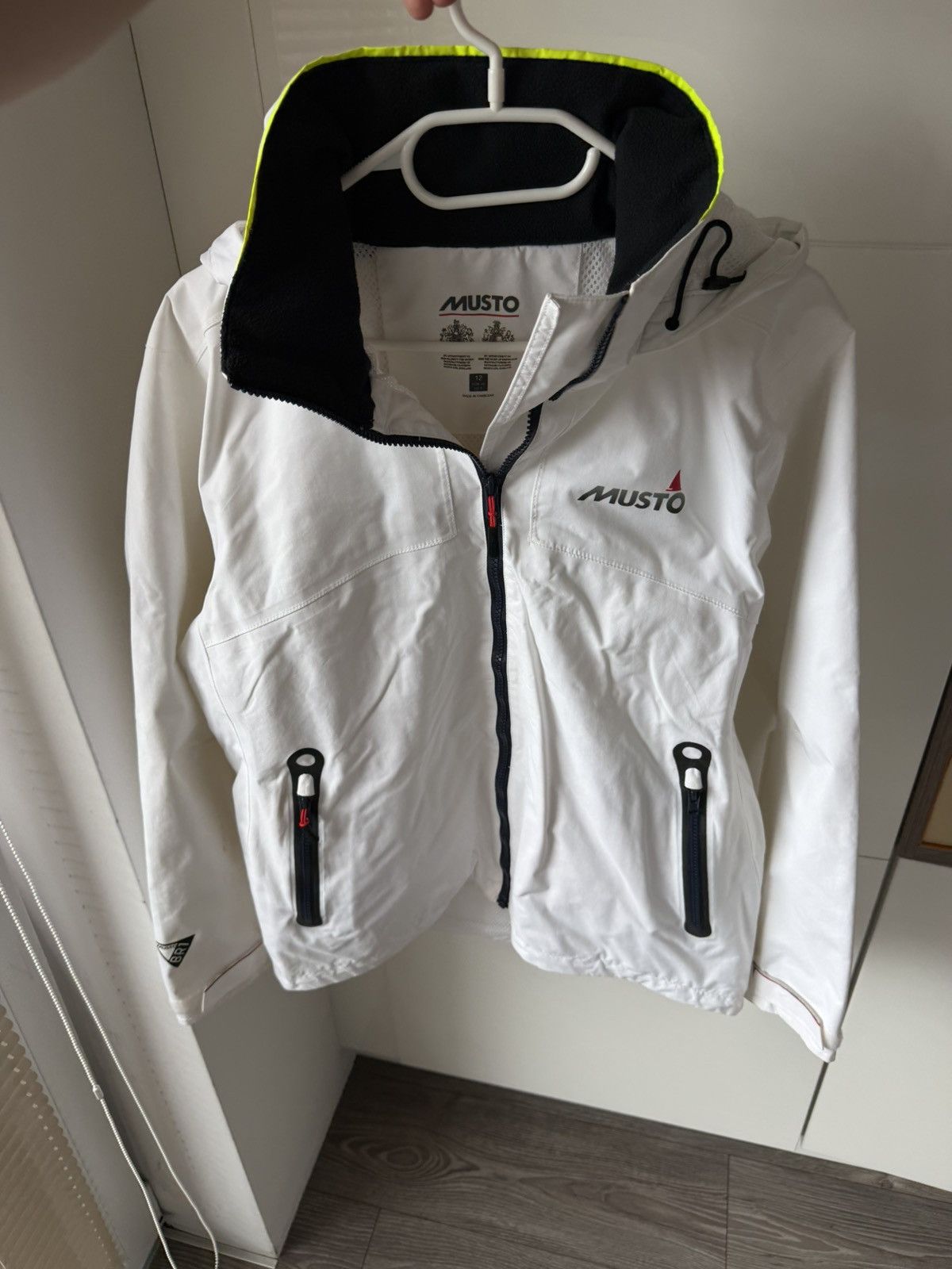 Helly Hansen ‼️Pro Musto Waterproof Kill Cord ,Cuffs Tech Jacket‼️ Size US M / EU 48-50 / 2 - 6 Thumbnail