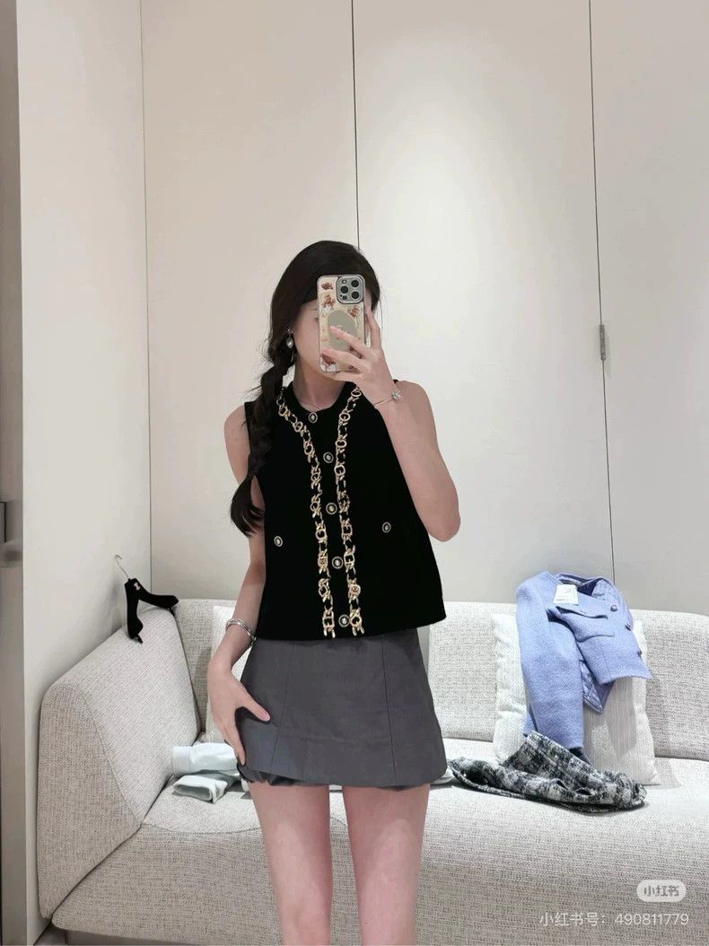Chanel Chanel Heavy industry chain knitted vest 2504-Nextarrow Size XS / US 0-2 / IT 36-38 - 9 Thumbnail