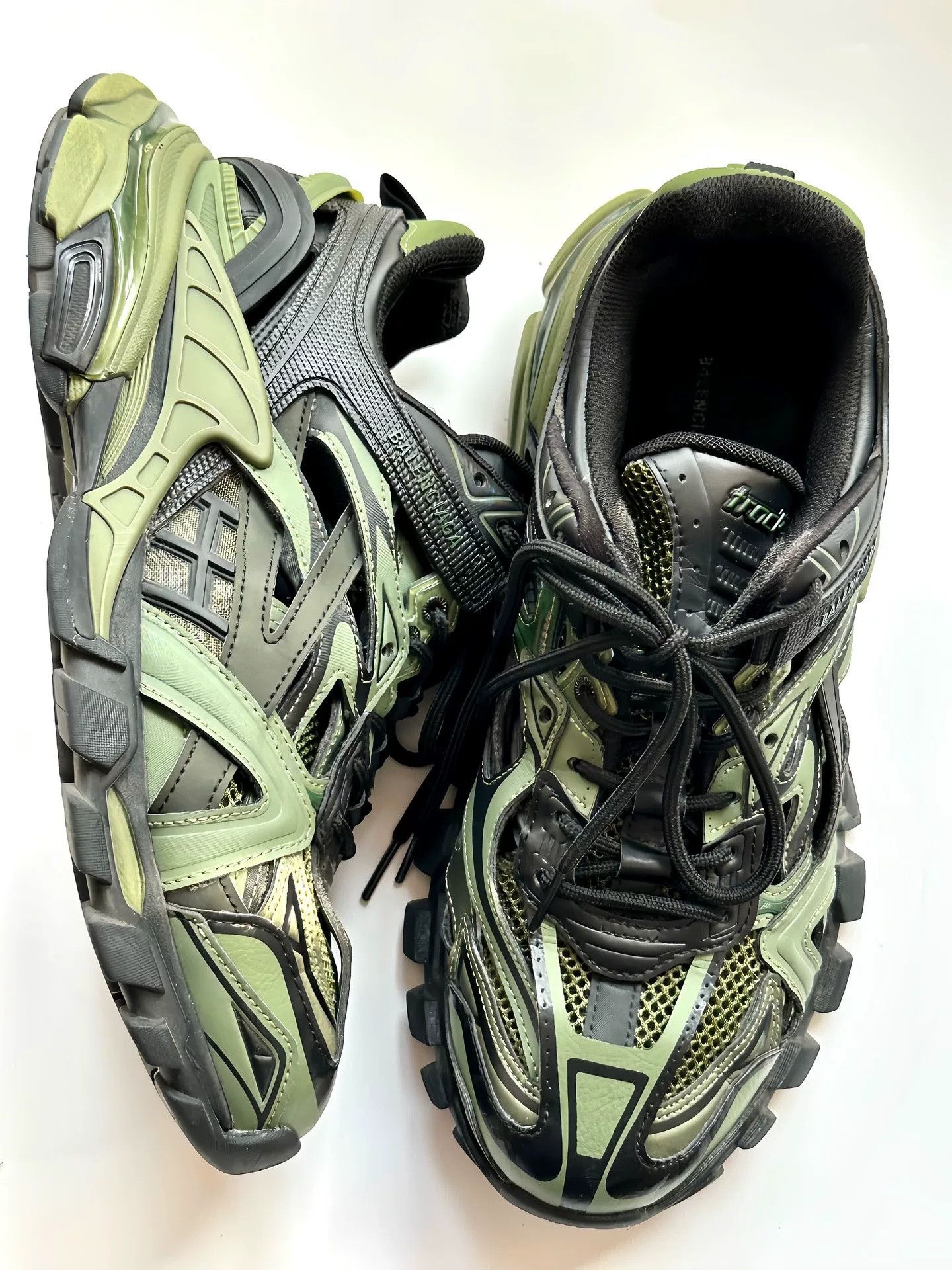Balenciaga Balenciaga Track 2.0 Men's Sneakers Size US 9 / EU 42 - 1 Thumbnail
