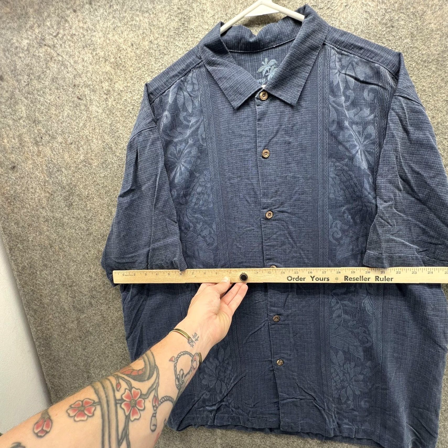 Tommy Bahama Tommy Bahama Shirt Mens 2XL Blue Floral Silk Hawaiian Short Sleeve Button Front Size US XXL / EU 58 / 5 - 4 Thumbnail