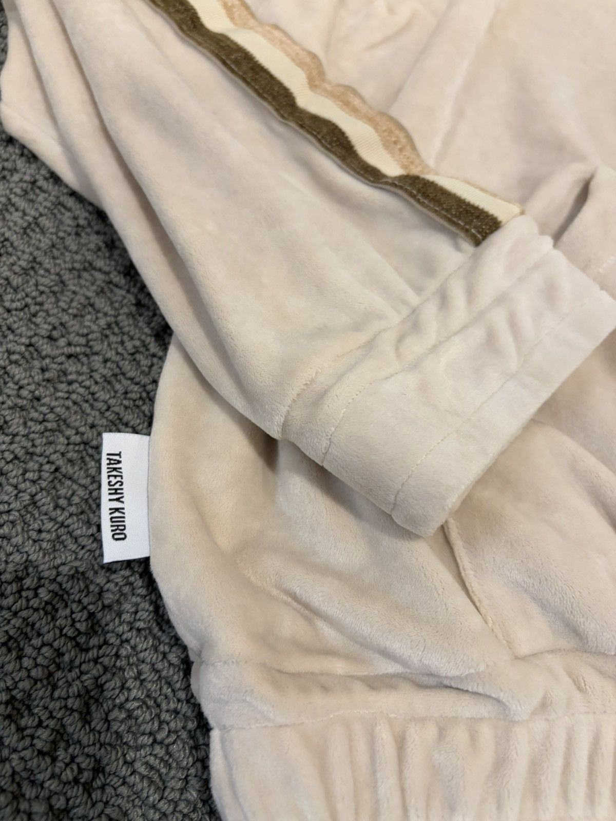 Takeshy Kurosawa New velour hoodie made in Italy oversized M Size US M / EU 48-50 / 2 - 3 Thumbnail