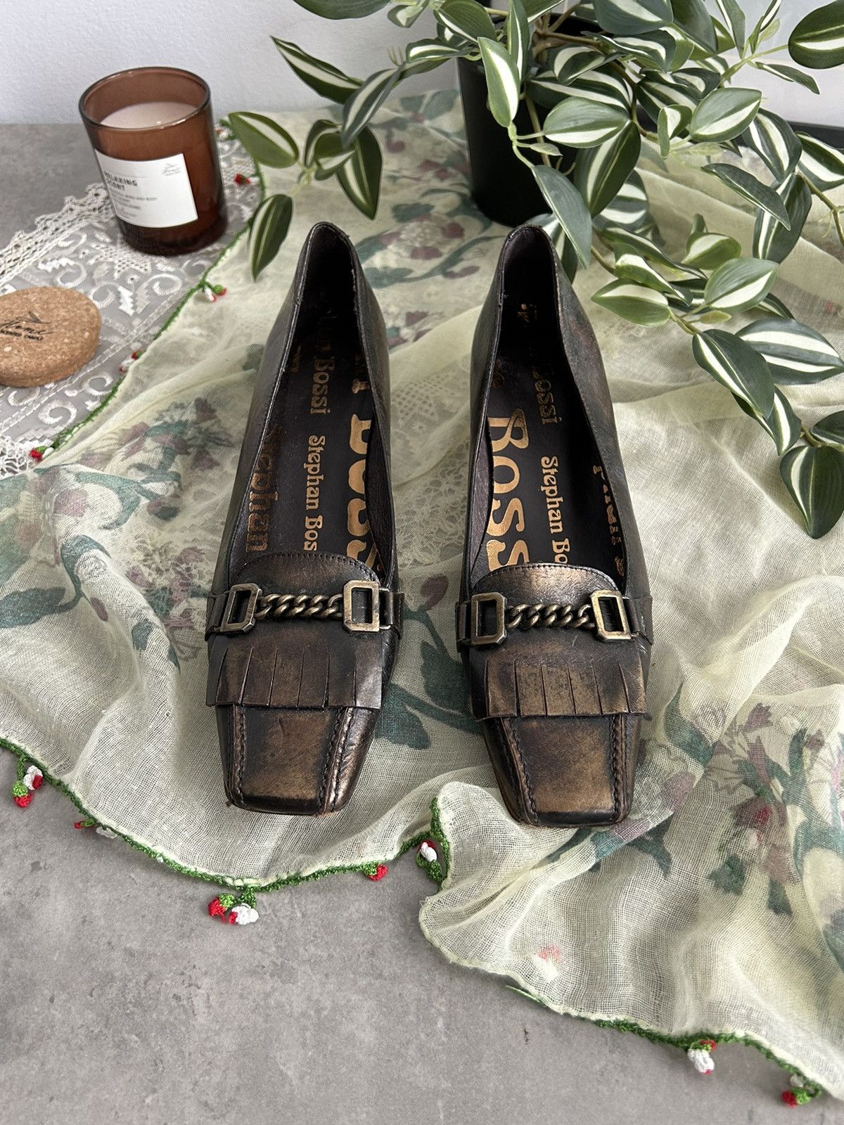 Vintage Vintage archival kitten heels like miu miu gold washed y2k Size US 6 / IT 36 - 5 Thumbnail