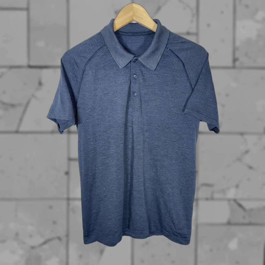 Lululemon Lululemon Polo Shirt Mens Medium Blue Short Sleeve Athletic Golf Casual Business Size US M / EU 48-50 / 2 - 1 Thumbnail