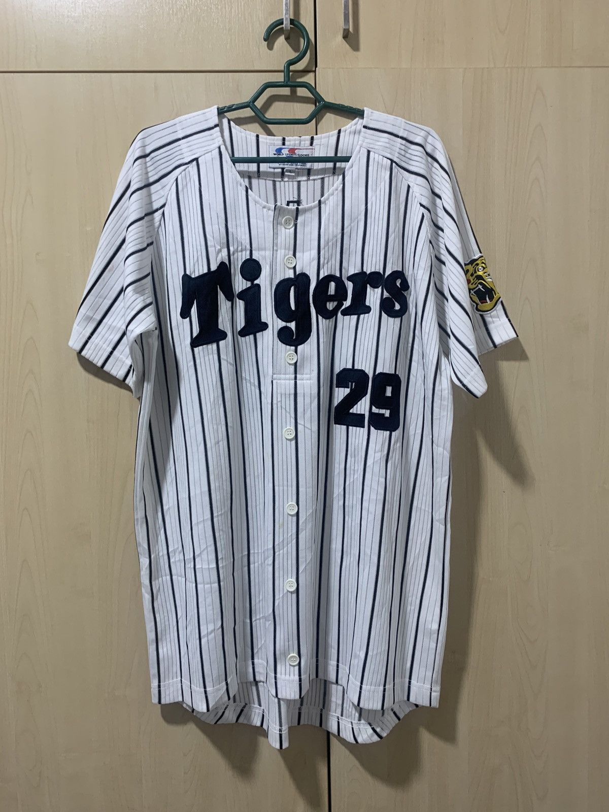 Vintage Hanshin tigers 29 igawa jersey shirts
