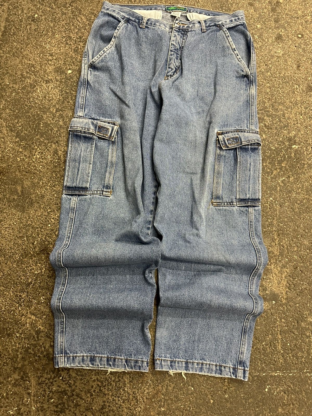 Designer Y2K cargo baggy jeans Size US 34 / EU 50 - 2 Thumbnail