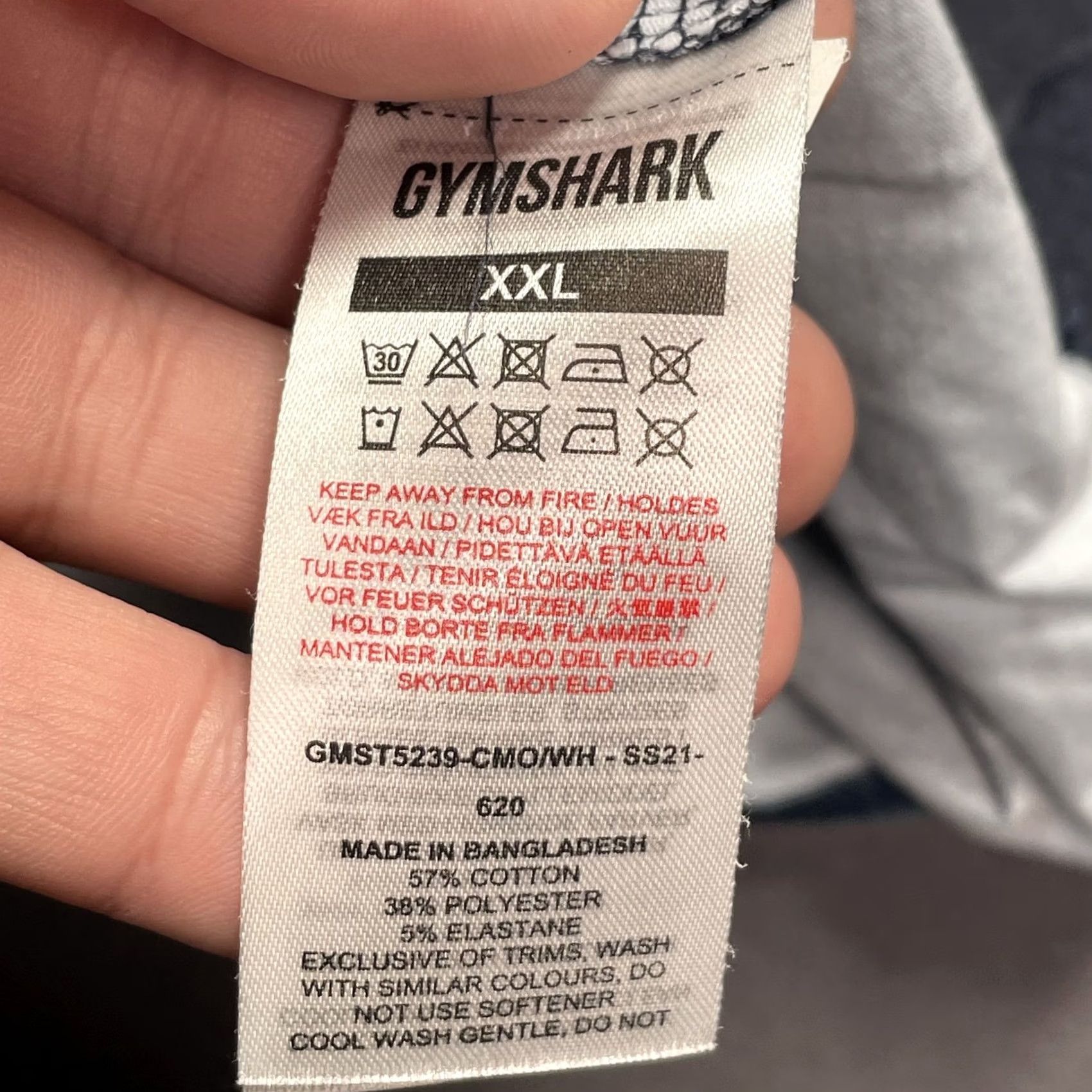 Gymshark Gymshark Shirt Womens 2XL Blue Camo Logo Graphic Tee Athletic Raglan Curve Hem Size XXL / US 16-18 / IT 52-54 - 4 Thumbnail