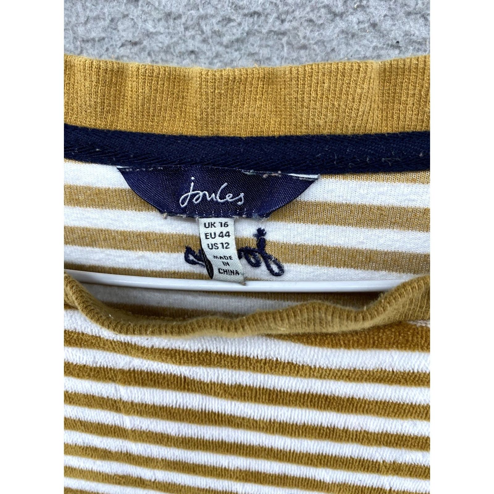 Vintage Joules Esme Gold Striped Velour Velvet Sweatshirt Womens Size 12 Size XL / US 12-14 / IT 48-50 - 2 Thumbnail