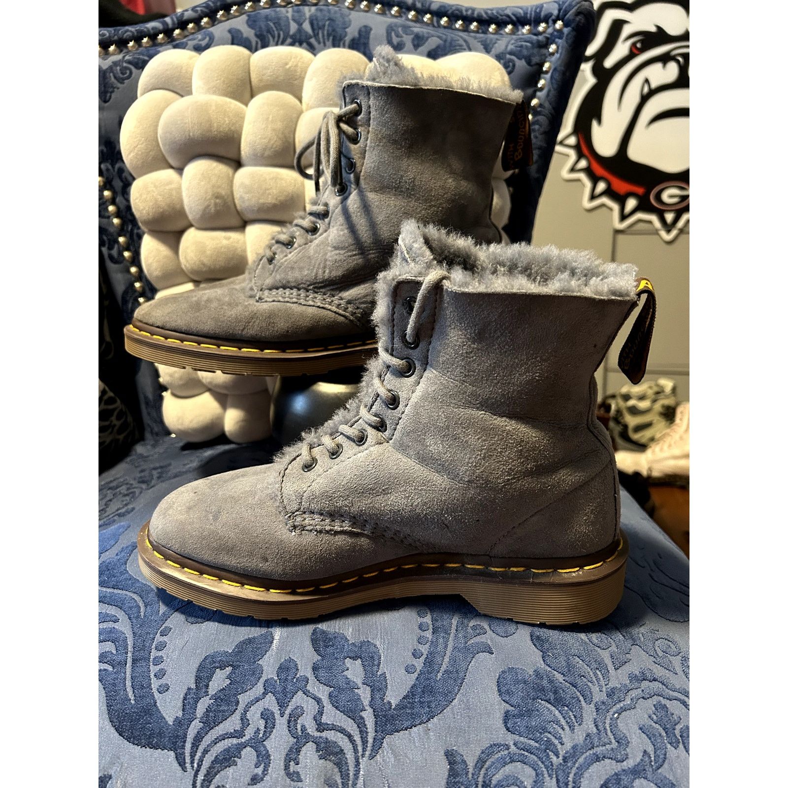 Dr. Martens Dr Martens Dove Grey Suede Faux Fur Lined Size 7/EU 38 Size US 7 / IT 37 - 2 Thumbnail