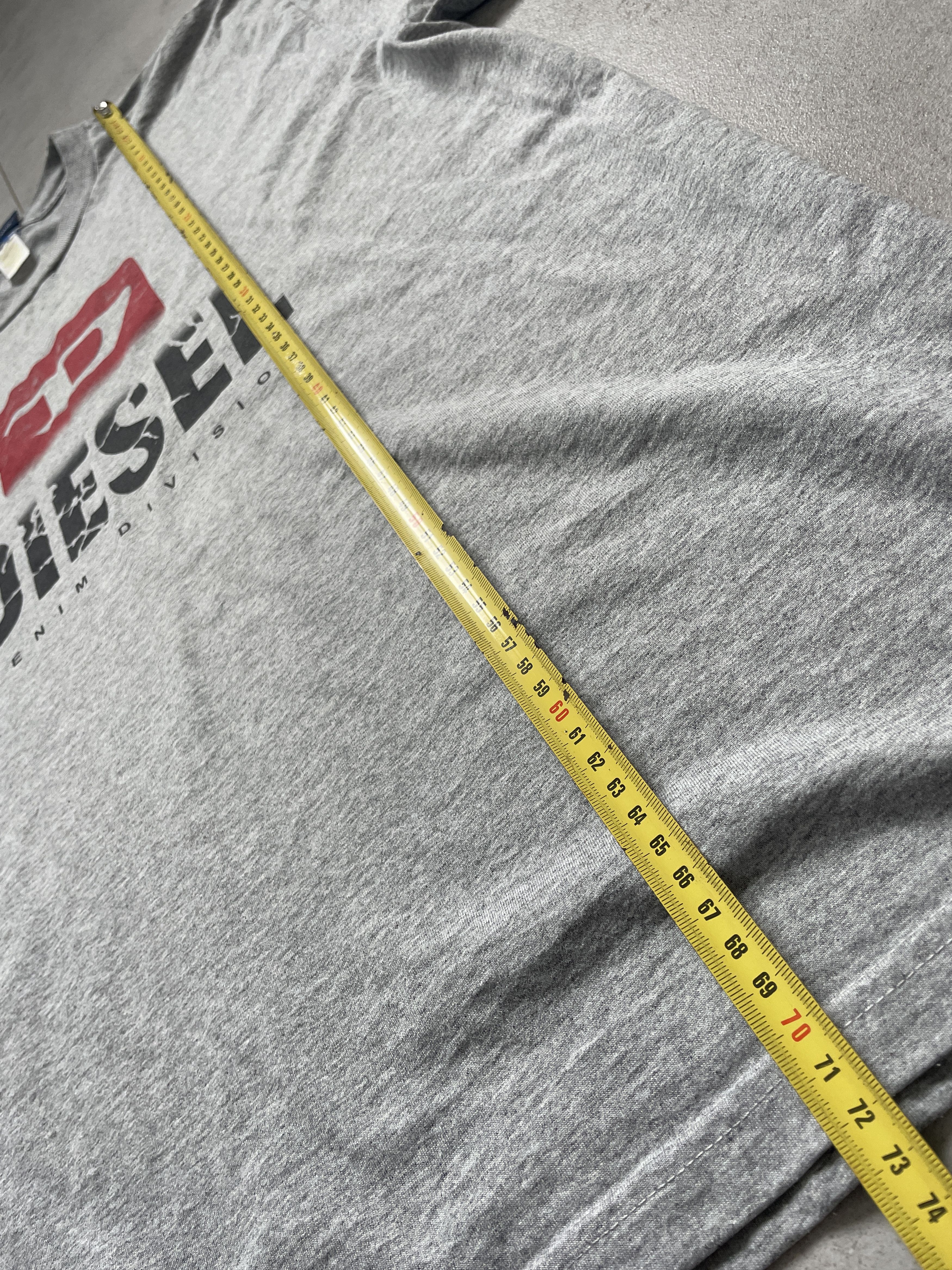 Diesel Y2K DIESEL VINTAGE GRAY LOGO TSHIRT Size US XL / EU 56 / 4 - 8 Thumbnail