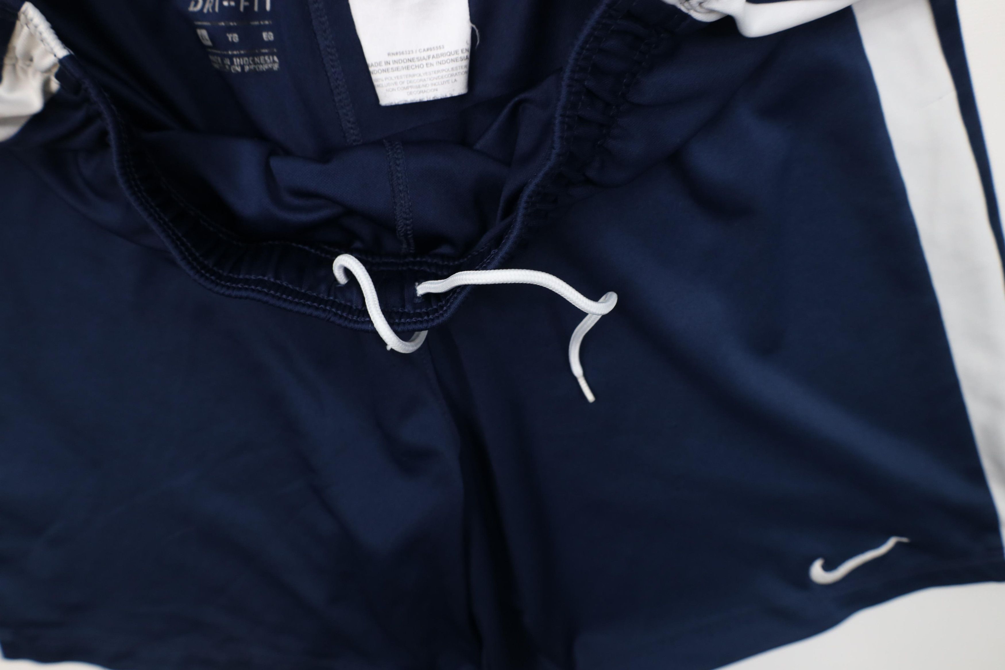 Nike Vintage Y2K Nike Running Jogging Soccer Shorts Navy Blue Size 24" / US 00 / IT 34 - 9 Thumbnail