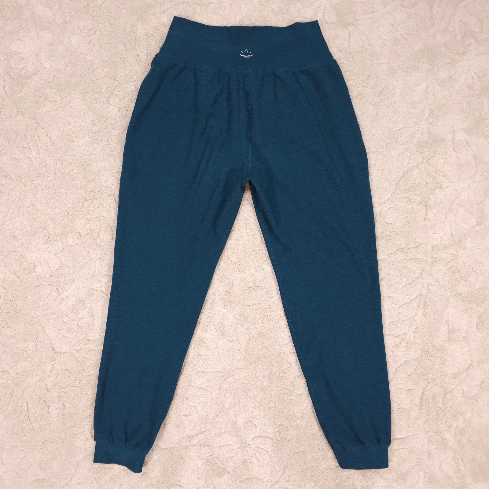 Beyond Yoga Beyond Yoga Spacedye Midi Joggers Blue Gem Heather Sz XS Size 26" / US 2 / IT 38 - 6 Thumbnail