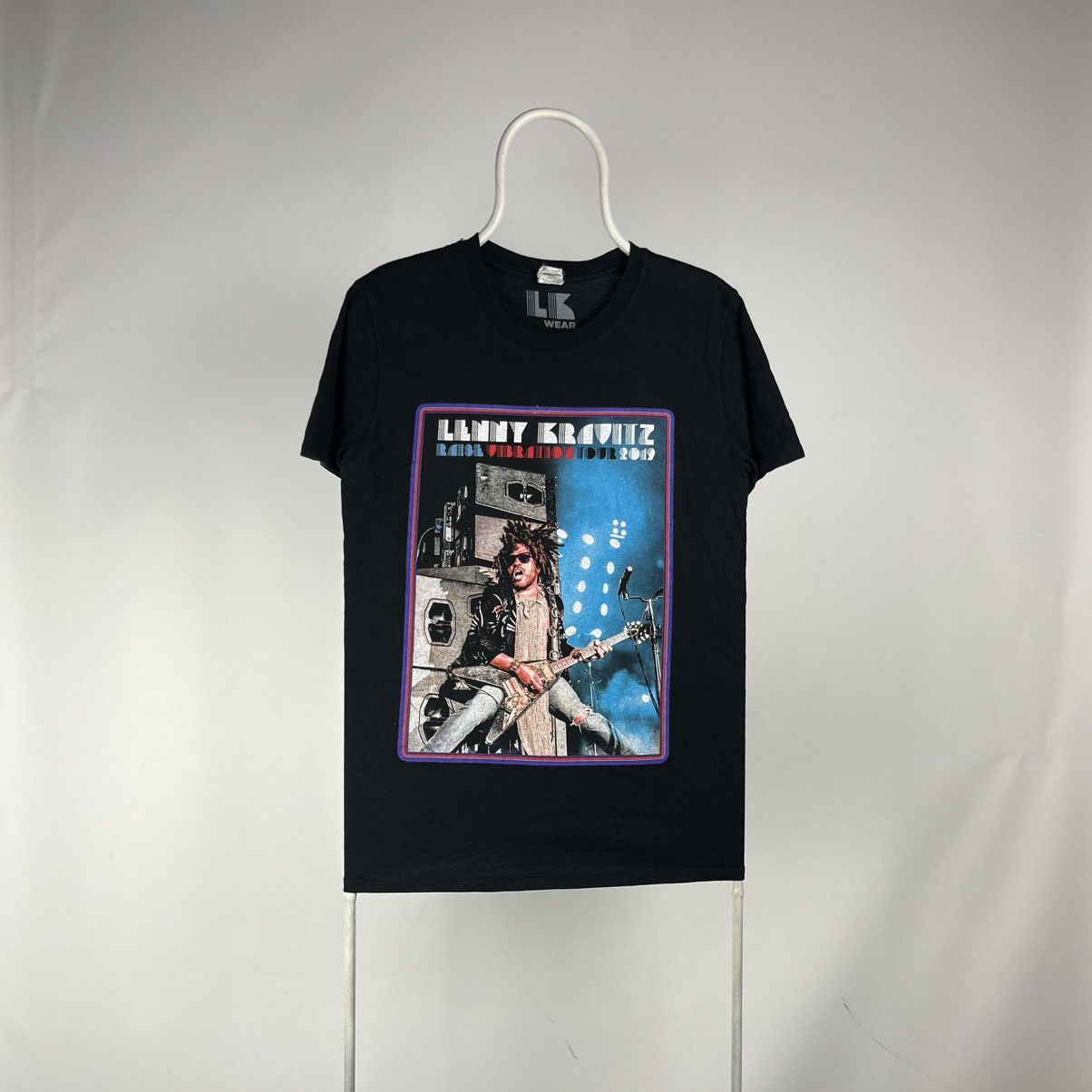 Band Tees Lenny Kravitz vibration tour tshirt 2019 size Medium Size US M / EU 48-50 / 2 - 1 Thumbnail