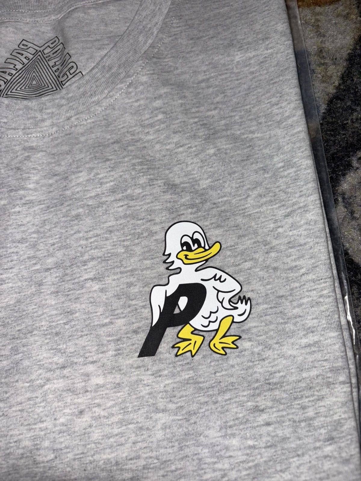 Palace Palace Duck Off T-Shirt Size US XL / EU 56 / 4 - 3 Thumbnail