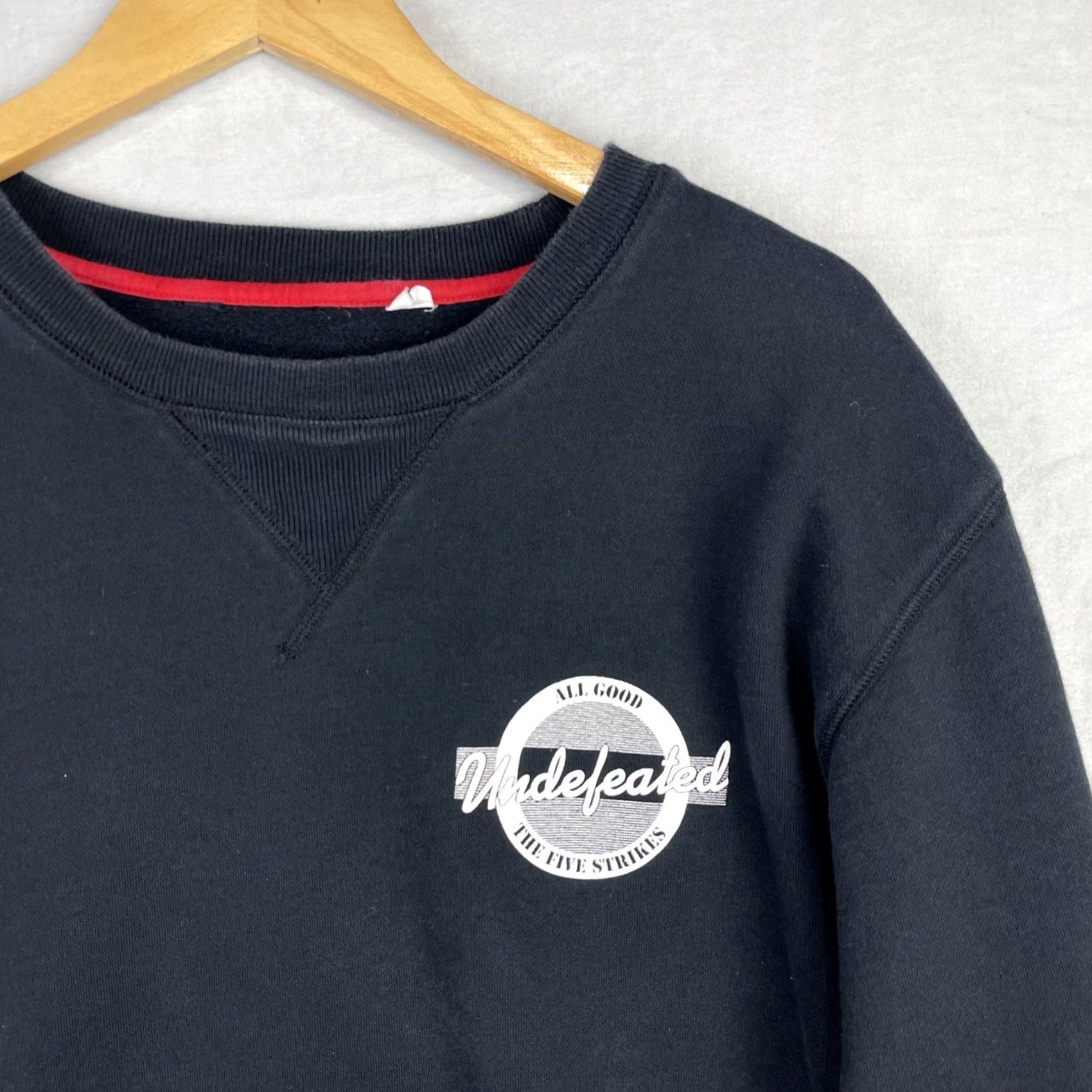 Undefeated Undefeated Sweatshirt Mens XL Black Crew Neck Pullover Logo Graphic Print All Seasons Sportswear Vintage Retro Mens Size US XL / EU 56 / 4 - 3 Thumbnail