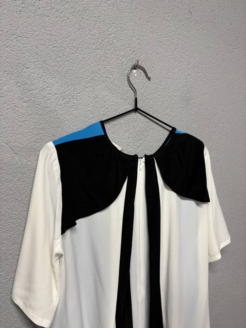 Love Moschino NEW NWT Love Moschino womens silk two sided t shirt US 4 Size S / US 4 / IT 40 - 11 Thumbnail
