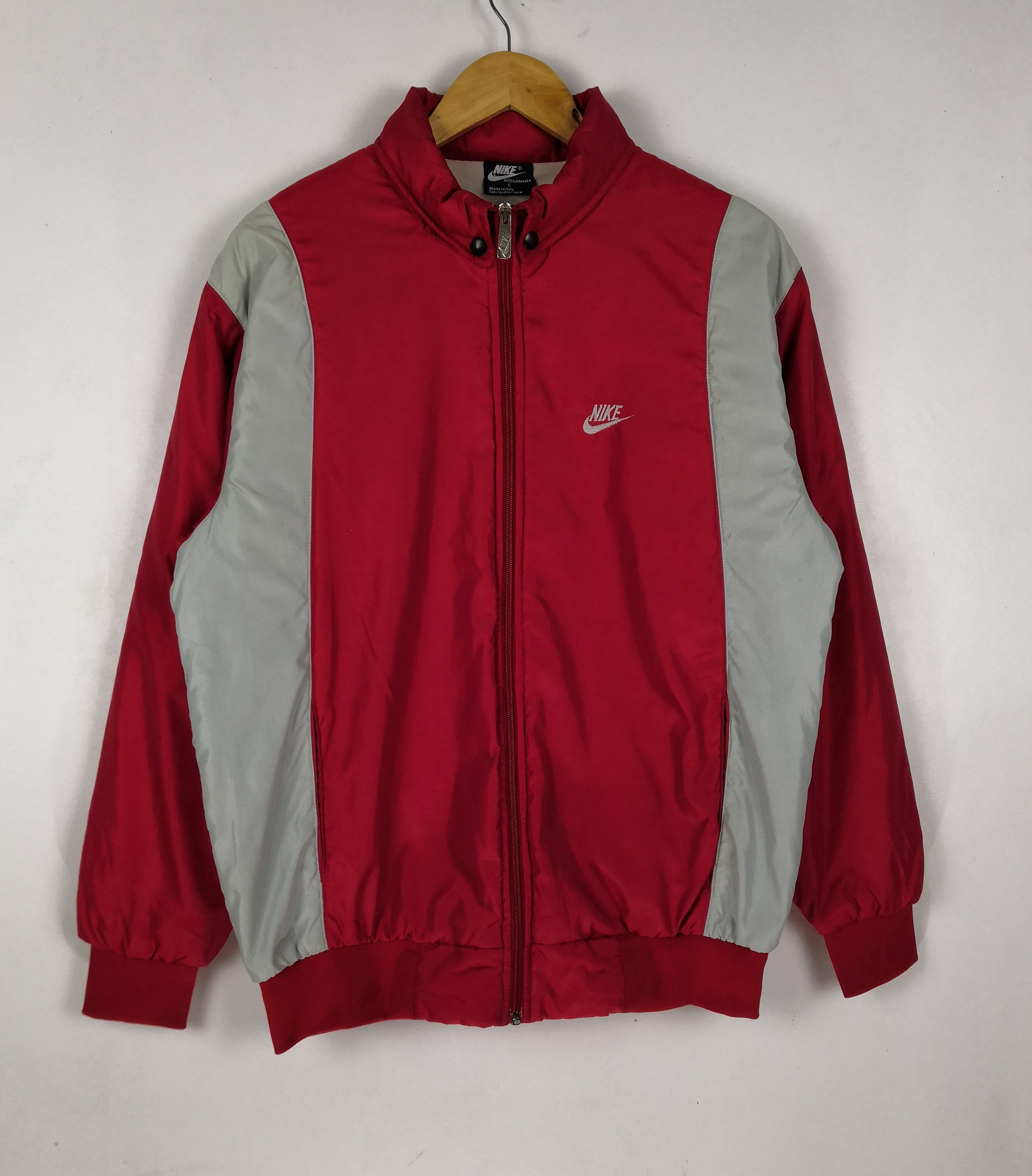 Nike Vintage 90s Nike Puffer Hoodie Jacket Made In Italy Size US L / EU 52-54 / 3 - 2 Thumbnail