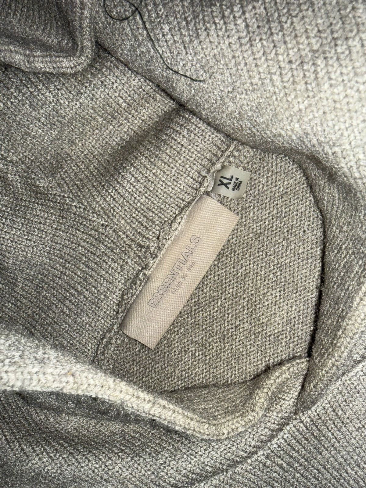 Fear of God Fear of Gods Essentials 1977 Knit Sweater Hoodie Grey Sz XL Size US XL / EU 56 / 4 - 4 Thumbnail