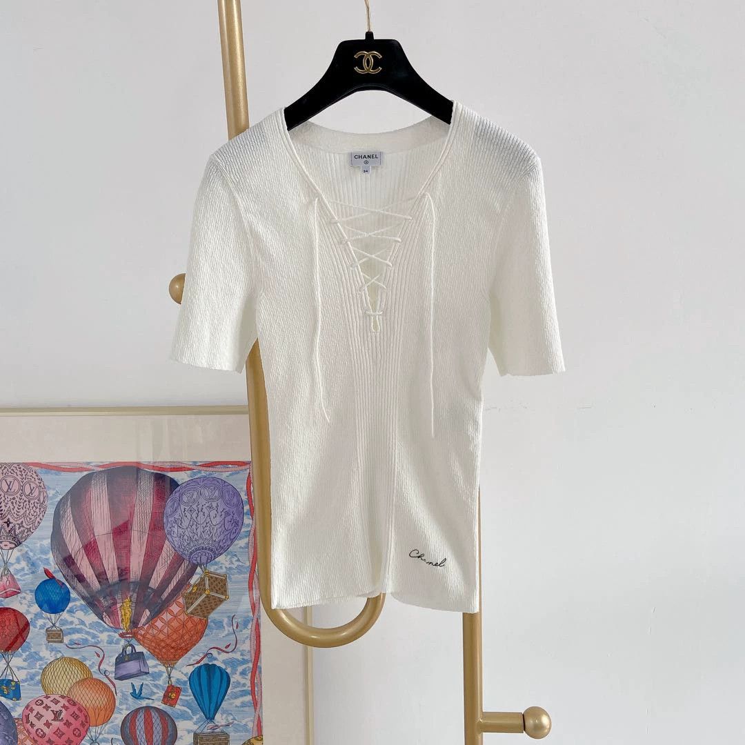 Chanel Chanel white knit tee 34 Size XS / US 0-2 / IT 36-38 - 2 Thumbnail