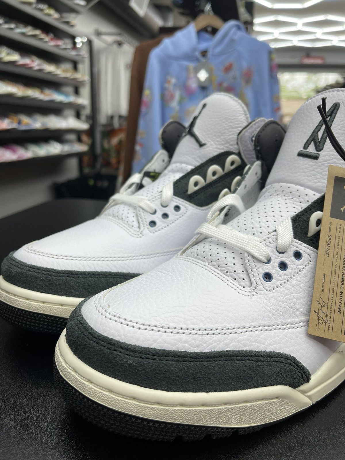 Jordan Brand Size 10.5 - Jordan 3 A Ma Maniere Diffused Blue Size US 10.5 / EU 43-44 - 4 Thumbnail