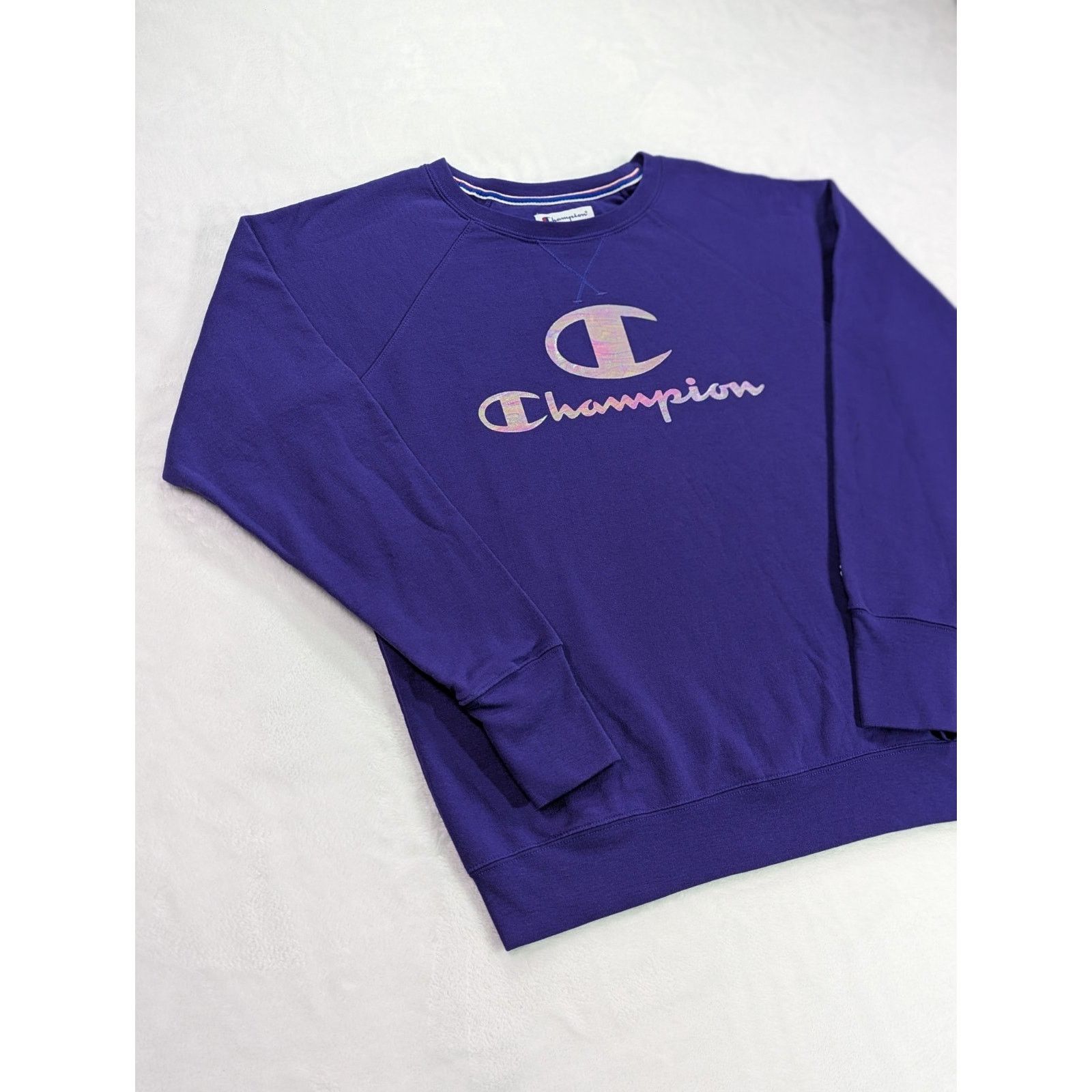 Champion Sz L Purple Powerblend Crewneck Holographic Logo Sweatshirt Size L / US 10 / IT 46 - 2 Thumbnail