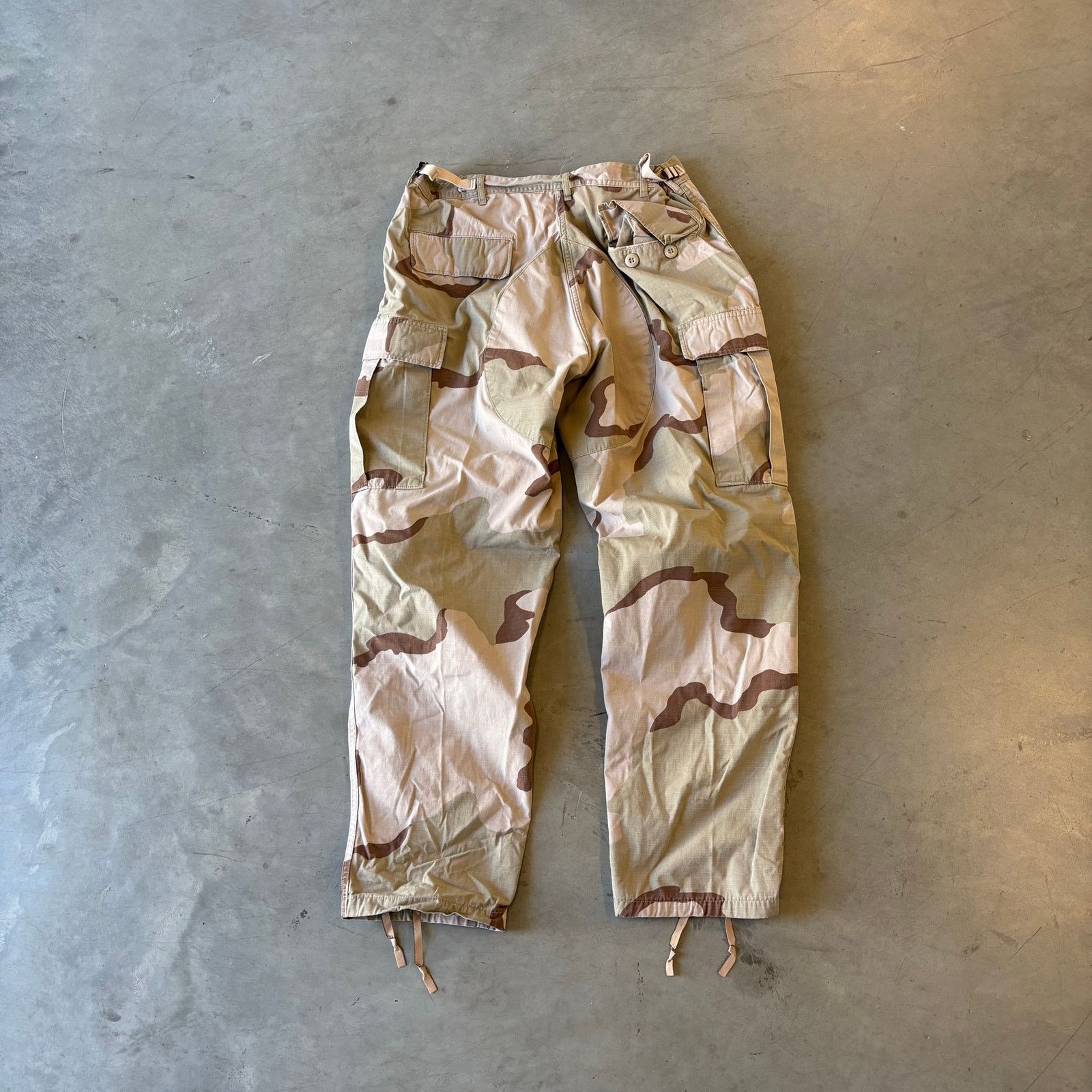Vintage Vintage military camo cargo pants Size US 32 / EU 48 - 2 Thumbnail