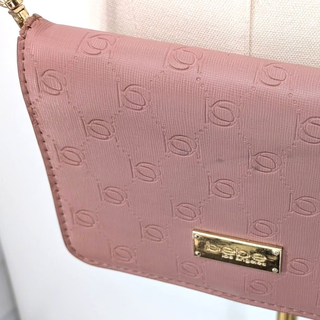 Bebe VINTAGE Bebe Crossbody Wallet Bag Blush Pink Embossed Logo Size ONE SIZE - 5 Thumbnail