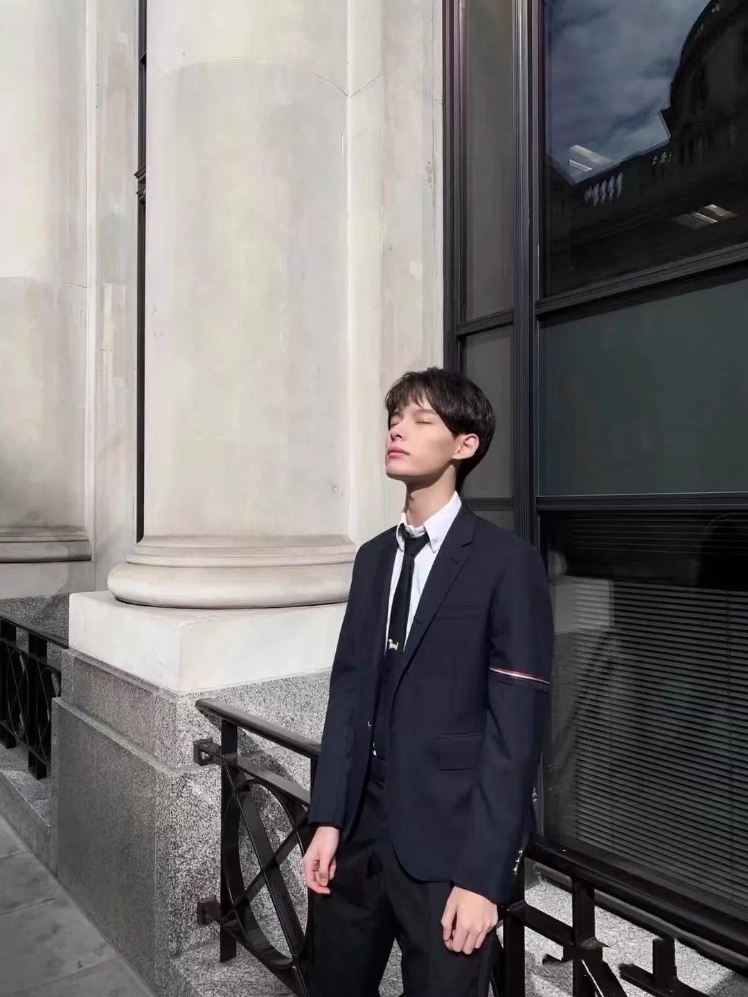 Thom Browne Thom Browne 4-Bar Sleeve Slim Blazer Deep Navy Size 2 Size US M / EU 48-50 / 2 - 8 Thumbnail