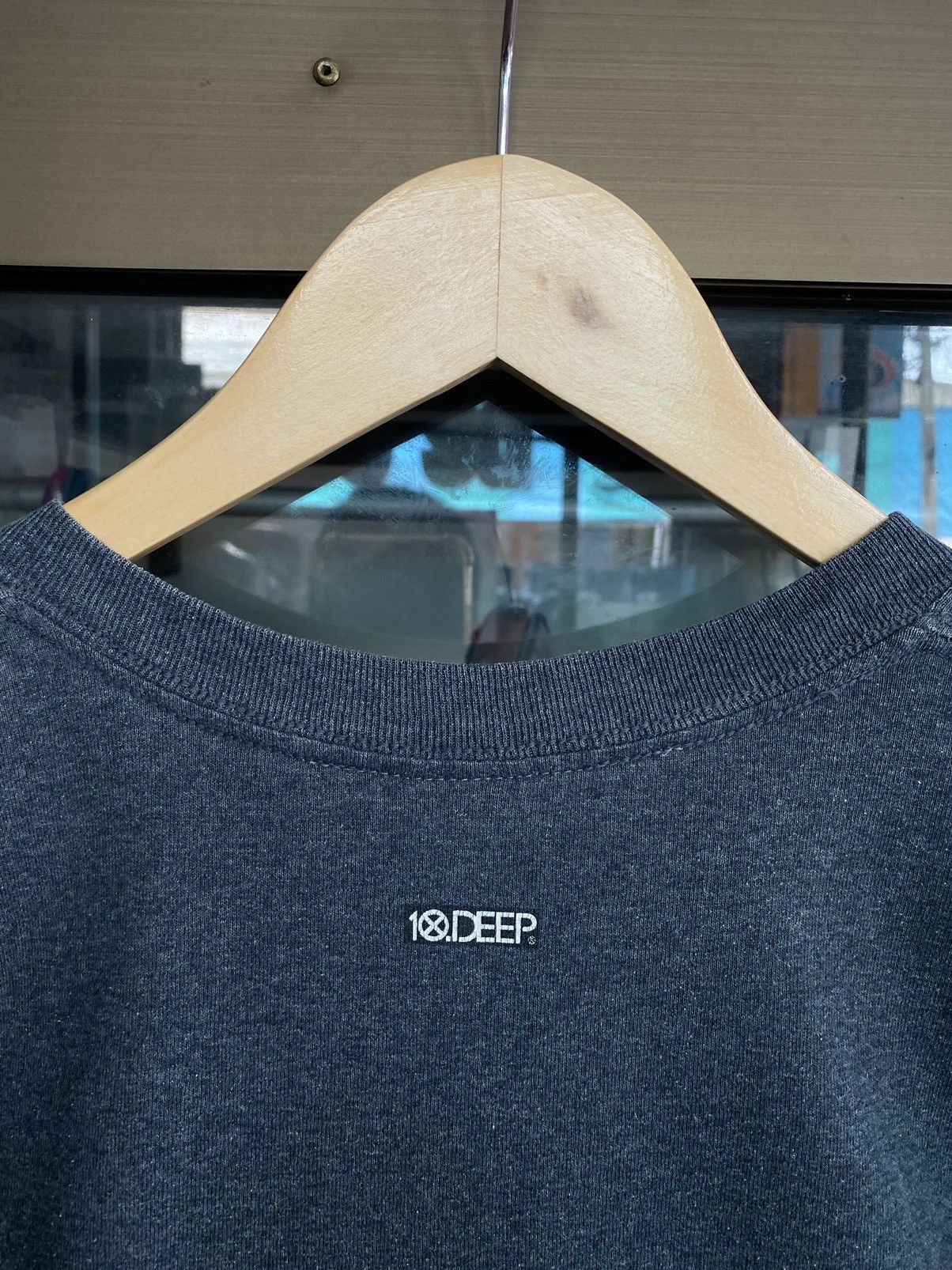 10 Deep 10Deep Judith beheading Holofernes Shirt Size US L / EU 52-54 / 3 - 9 Thumbnail