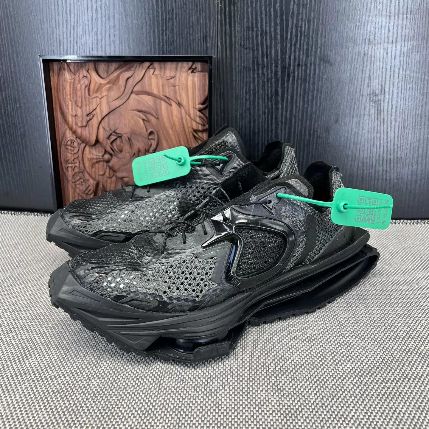 MMW MMW Tank Black 42 Like New W/Box Size US 8.5 / EU 41-42 - 1 Thumbnail