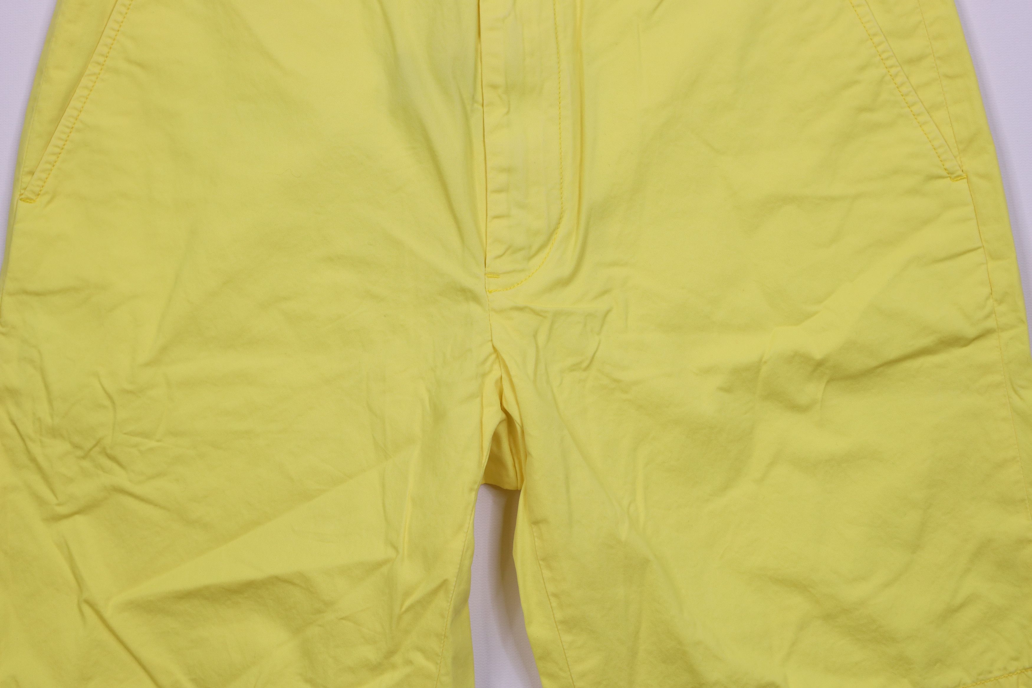 Ralph Lauren Vintage 90s Ralph Lauren Above Knee Chino Golf Shorts Yellow Size US 30 / EU 46 - 3 Thumbnail