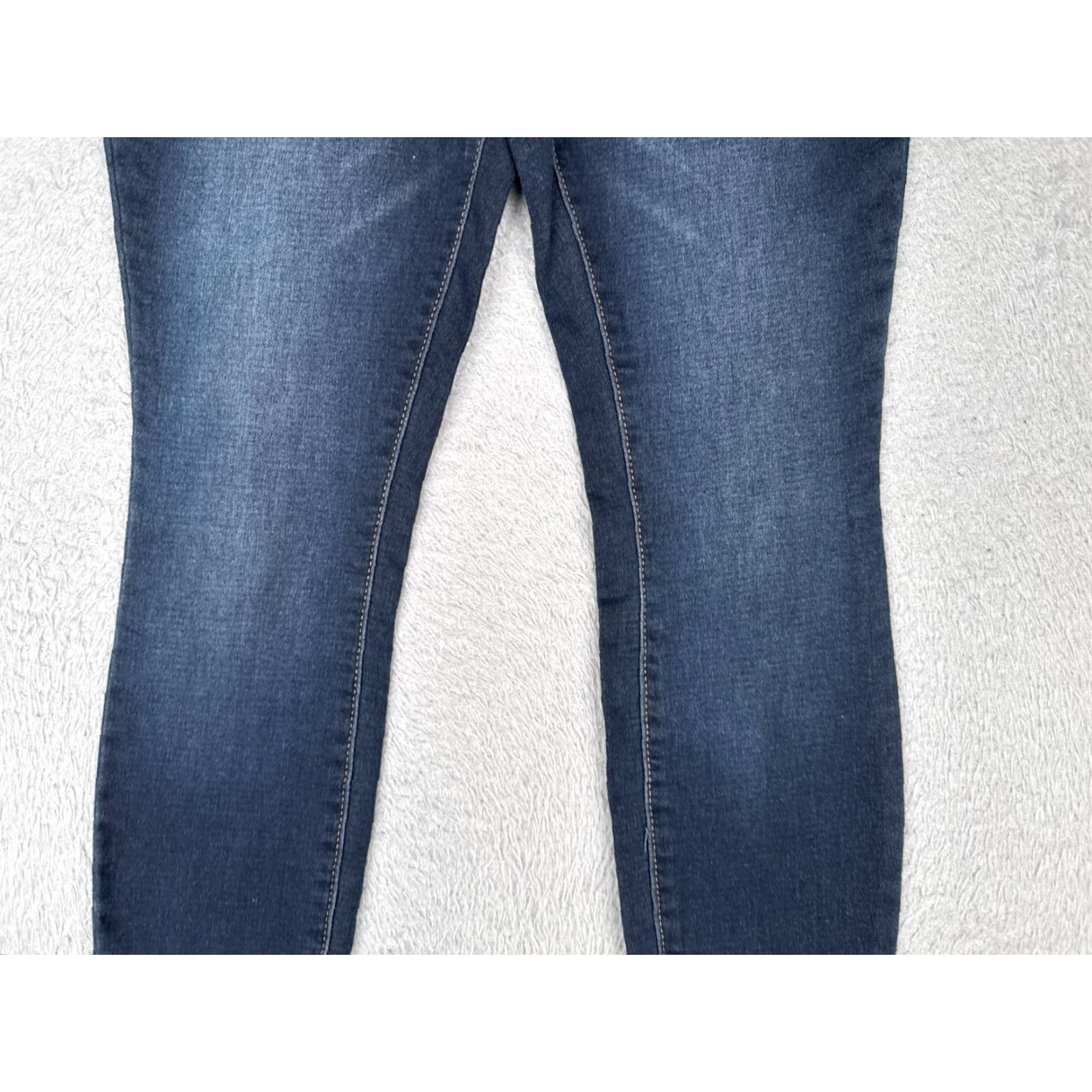 Vintage Maurices Jeans Women’s Small Blue Skinny Tapered Regular 28x30 Denim Cotton Blend 5-Pocket USA 90s Theme Mens/Womens Size 28" / US 6 / IT 42 - 3 Thumbnail