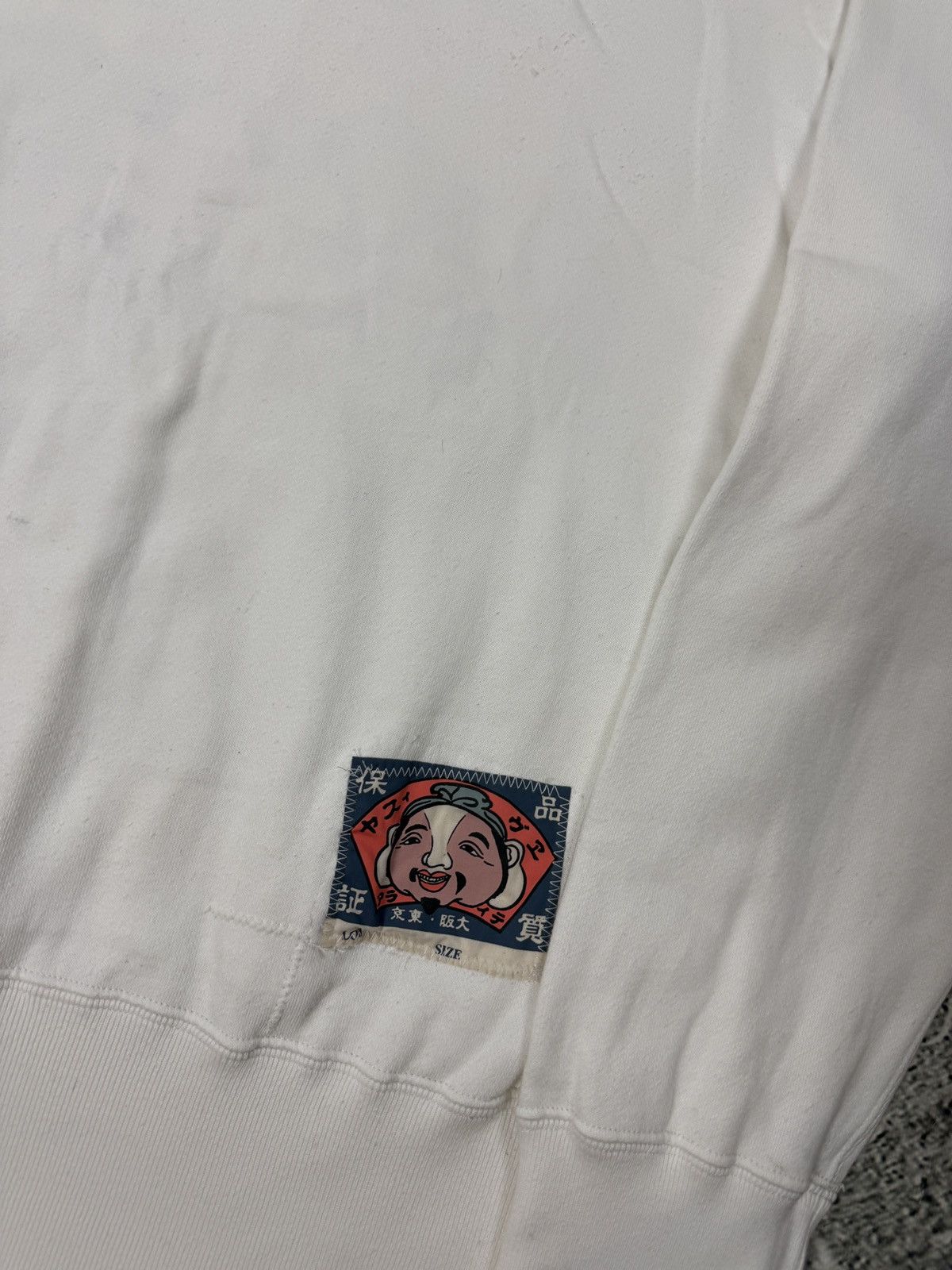 Evisu Evisu sweatshirt big logo face vintage white Y2K Size US L / EU 52-54 / 3 - 9 Thumbnail