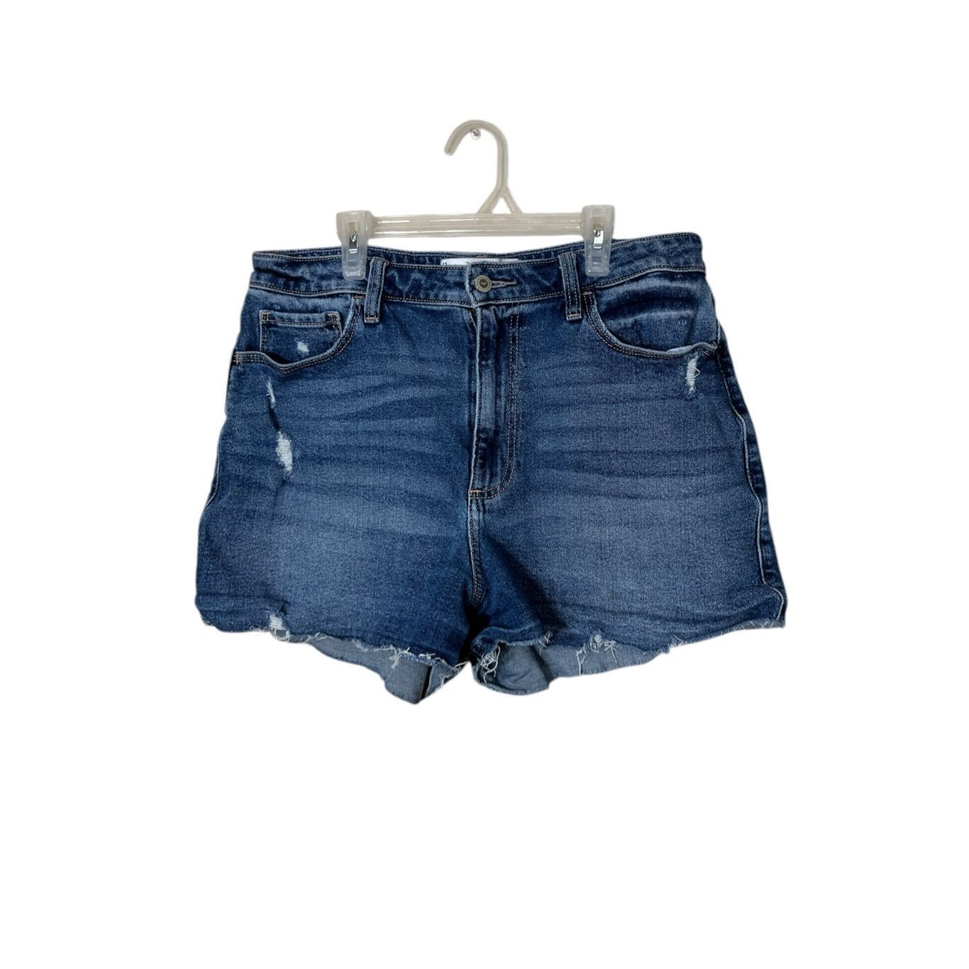 Hollister Hollister Curvy Ultra High Rise 3 inch Mom Shorts Size 31 Size 31" - 1 Thumbnail