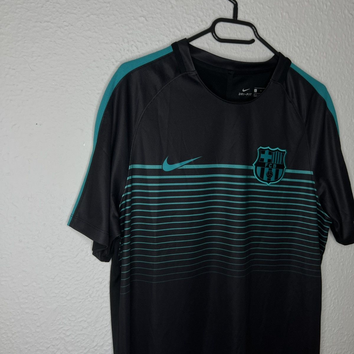 Nike Nike FC Barcelona Tee Tshirt Jersey Soccer Football Black Size US L / EU 52-54 / 3 - 3 Thumbnail