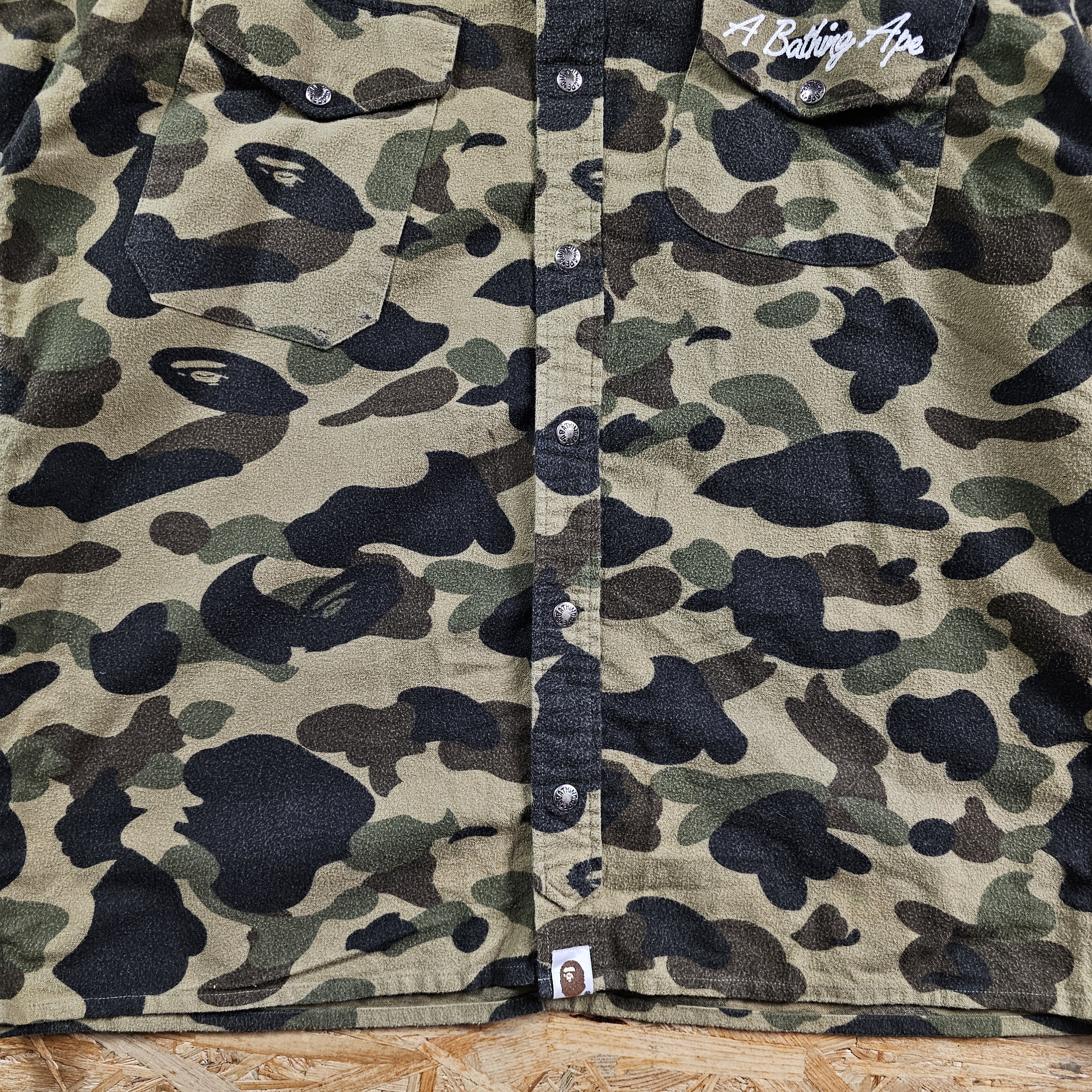 Bape 1st Camo Flannel Shirt Size US L / EU 52-54 / 3 - 2 Thumbnail