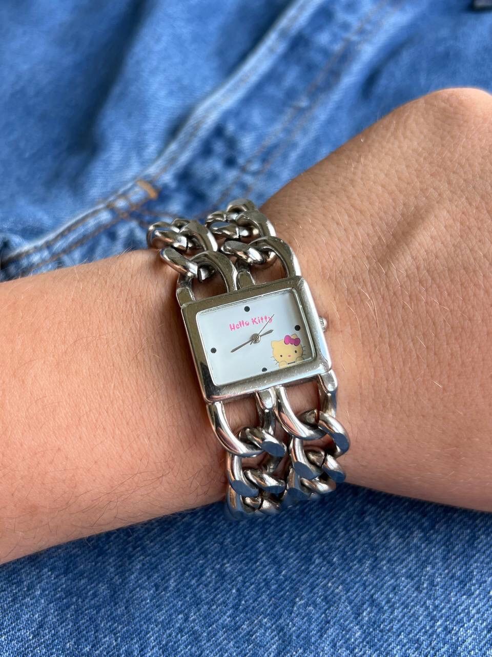 Japanese Brand Vintage Japanese style Hello Kitty Watch Futuristic Steel Size ONE SIZE - 6 Thumbnail