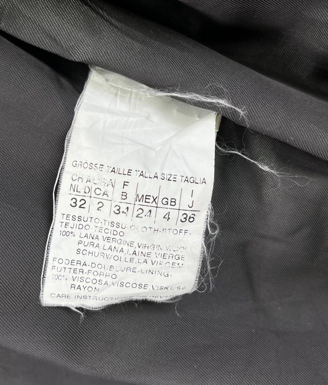 Max Mara Vintage Max Mara Studio Wool Jacket Size XS / US 0-2 / IT 36-38 - 9 Thumbnail