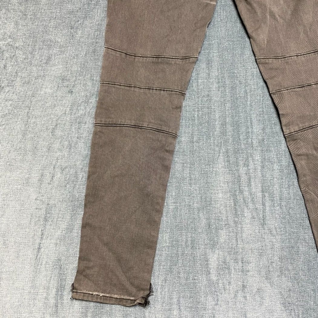 True Religion True Religion Jeans Mens 32x29 Gray Denim Everyday Wear Comfort Straight Leg Jeans Mens 32 Gray Denim 5-Pocket Design Classic Straight Leg Size US 32 / EU 48 - 3 Thumbnail