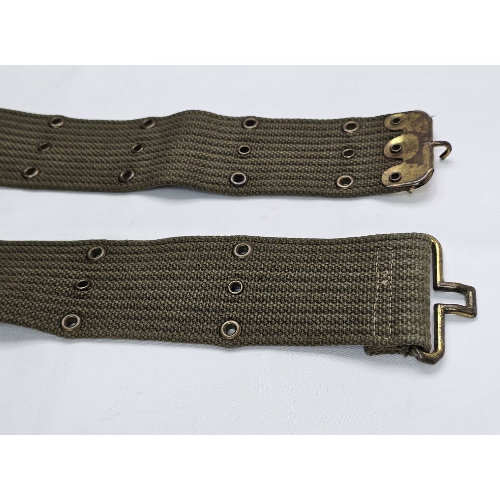 Olive VINTAGE Army Belt Olive Drab Green Canvas Web Utility Belt 2.25" x 41" Male Adjustable Buckle Army Style Military/Webbed Belt Mens Size ONE SIZE - 6 Thumbnail