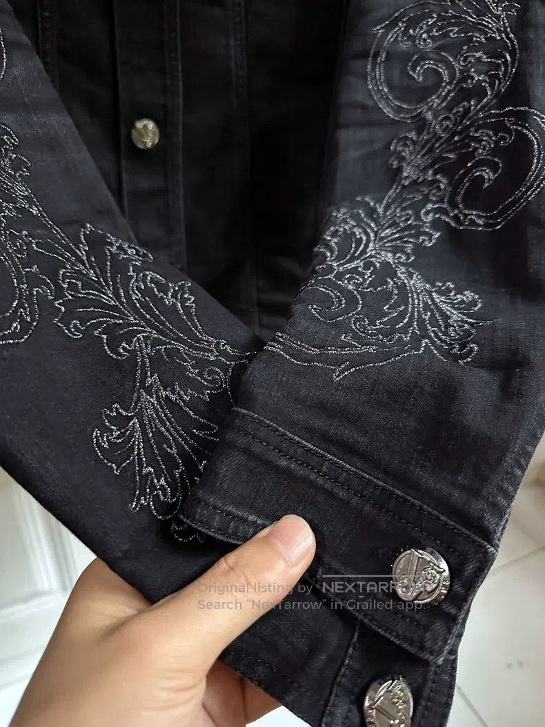 Versace Versace Silver thread embroidered baroque shadow pattern d Size US S / EU 44-46 / 1 - 6 Thumbnail