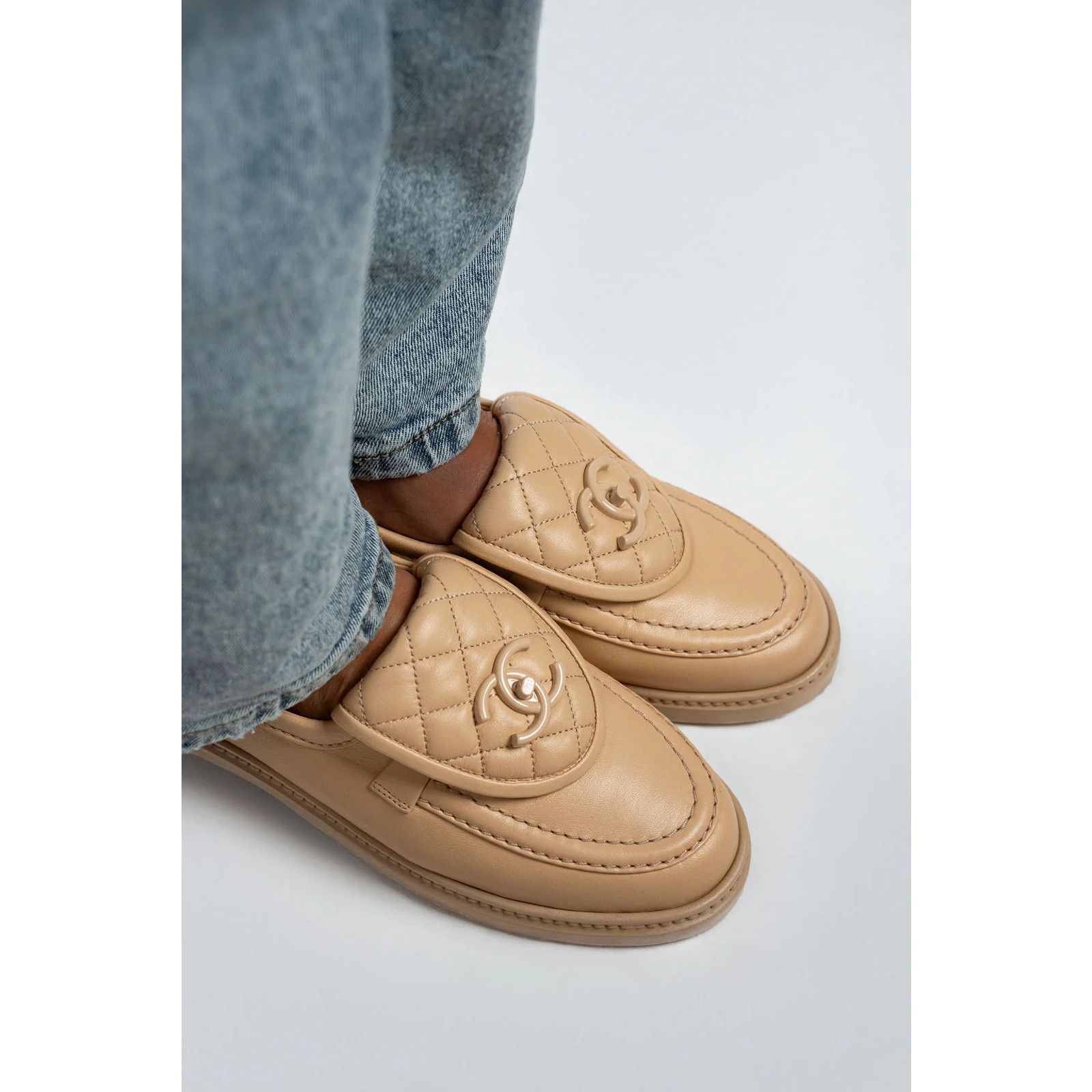 Chanel Chanel 24C Beige Leather Quilted Flap Turnlock Moccasin Size US 7 / IT 37 - 8 Thumbnail